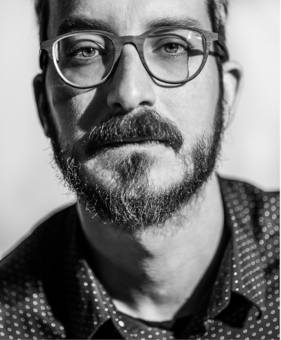 Photo of artist