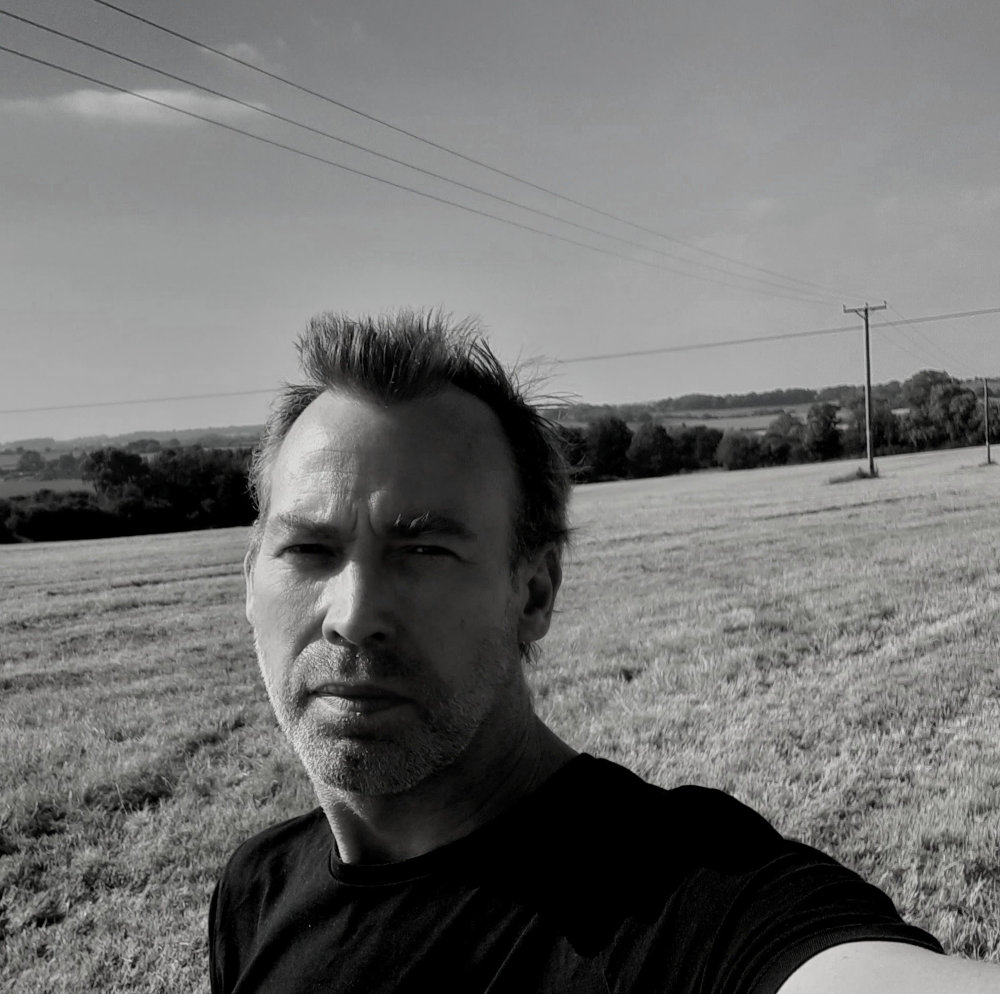 Photo of Artist