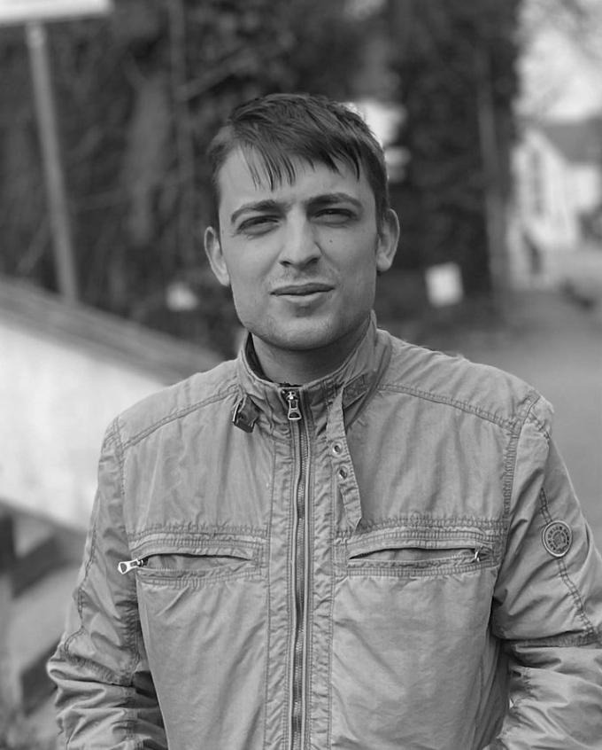 Photo of artist